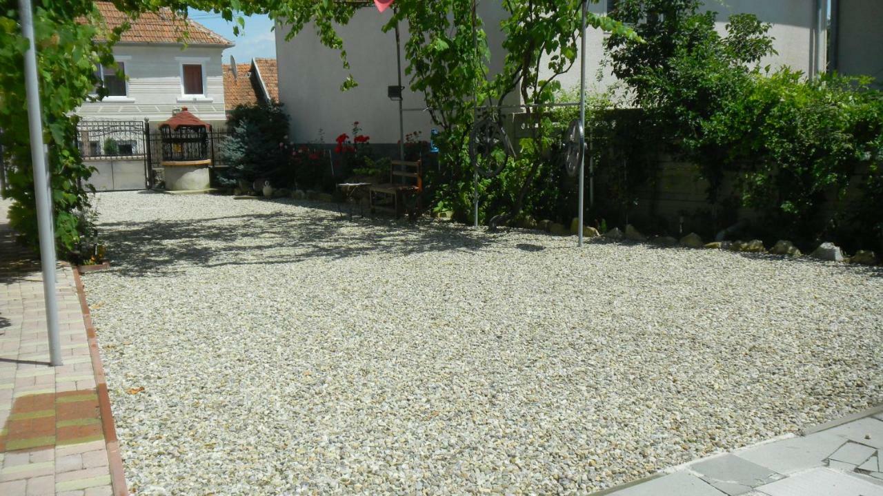 Casa Cezara Apartment Silvasu de Jos Luaran gambar